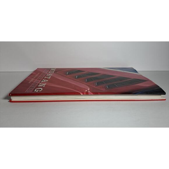 Mustang by Roger Hicks (1991, Hardcover) FORD MUSTSTANG Book 1st Edition - Picture 5 of 11
